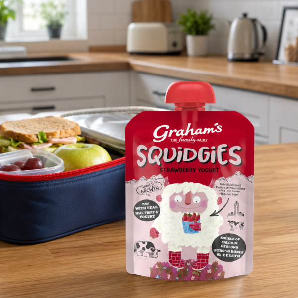 Squidgies Strawberry Yoghurt Pouch 100g